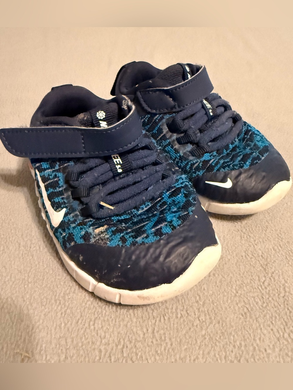 Baby Nike Tennis Shoes Toddler Boy or Girl Size 5 - Blue & Orange Strap On
